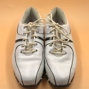 Nike TC Traction at Contact Golf Shoe *EXCELLENT CONDITION* size 6.5